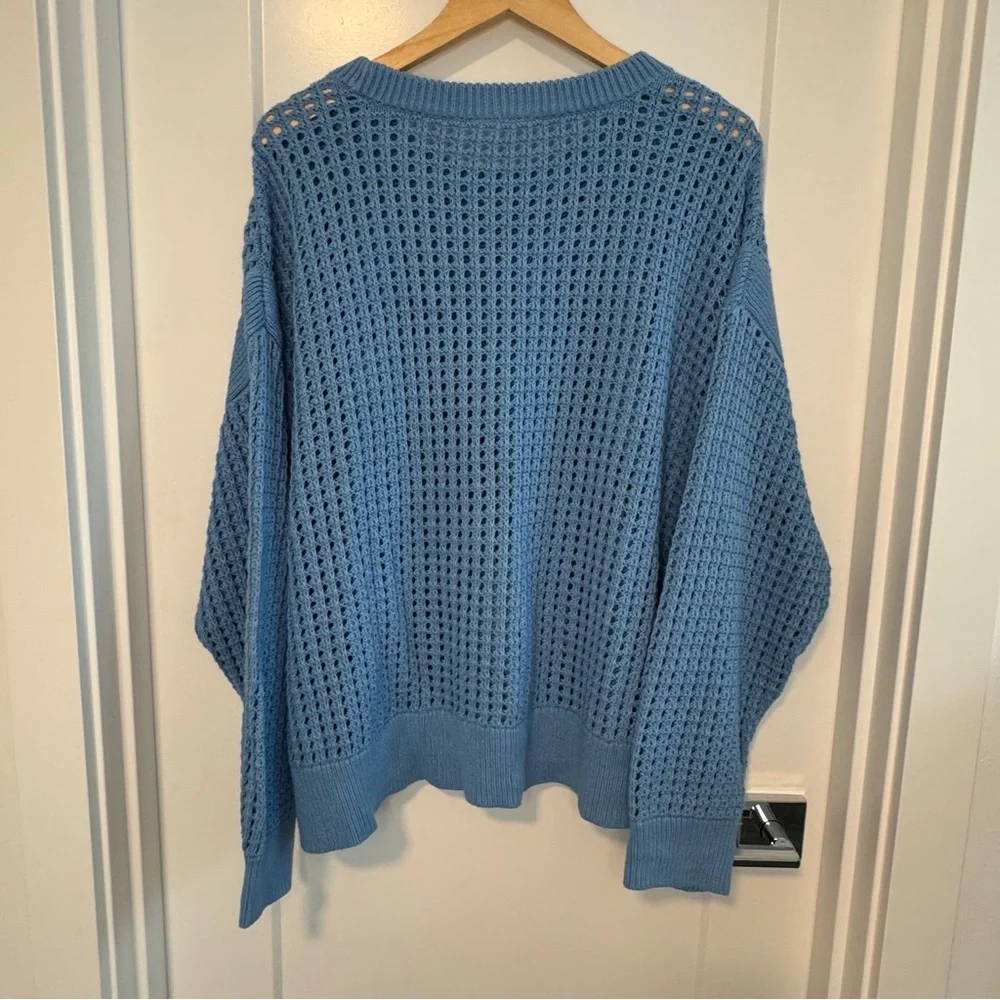 Chico’s  Women’s  XL  Blue  Textured  Knit  Sweater  Minimalist  Neutral  Cozy